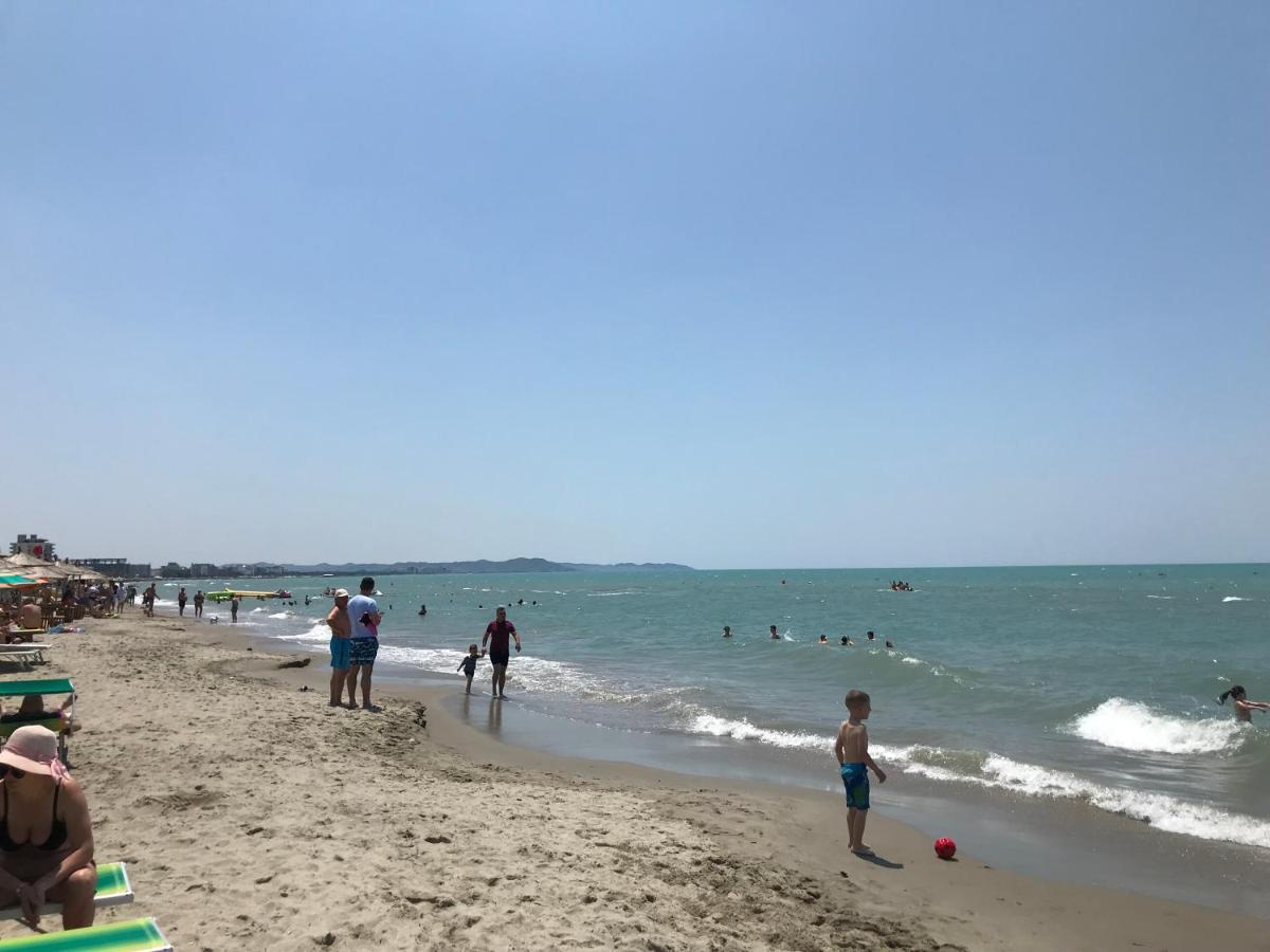 דירות גולם Near The Sea מראה חיצוני תמונה